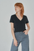 REMERA BABY TEE BASICA CROP ESC V - comprar online