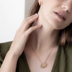 Colgante Dijes Irregulares Bronce - comprar online