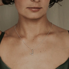 Colgante Mini Inicial plata - db jewellery