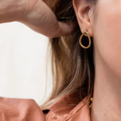 Aros gota small bronce - comprar online