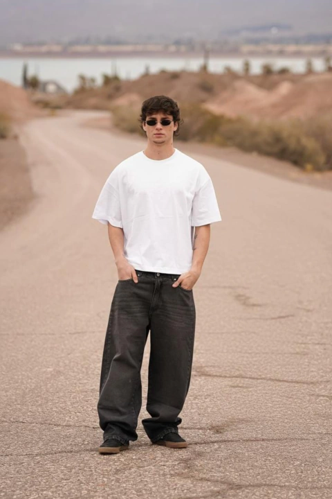 8001.Pantalon negro Hombre - comprar online