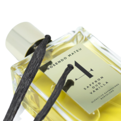 Nº4 Saffron, Oud, Vanilla • Rosendo Mateu: First Collection 100ml Eau de Parfum - loja online