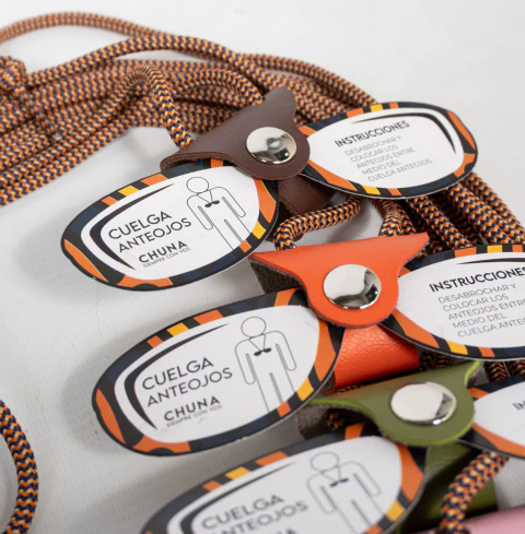 Cuelga Anteojos - comprar online