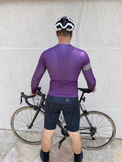 Blusa PRO Long Roxa - Masculina na internet
