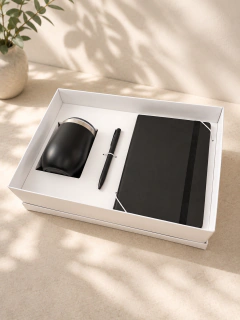 Kit caixa com sacola personalizada + brindes - comprar online
