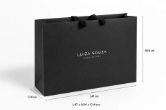 Sacola 47x34x14cm preta personalizada