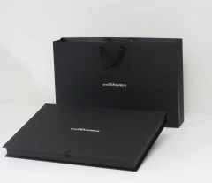 Kit caixa com sacola A3 para projeto preta