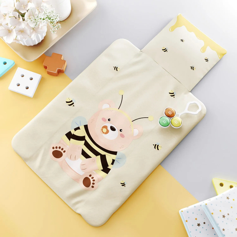 Trocador de Fraldas Portátil Família Abelha 73x40cm