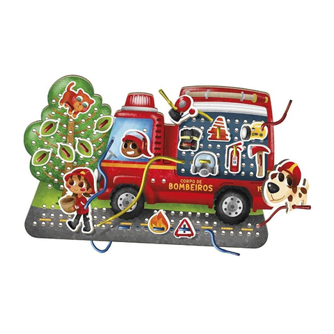 Brinquedo pedagogico madeira alinhavo bombeiros em acao