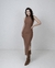 Vestido Tubinho Midi Marrom Regata Gola Alta Fenda Lateral - comprar online