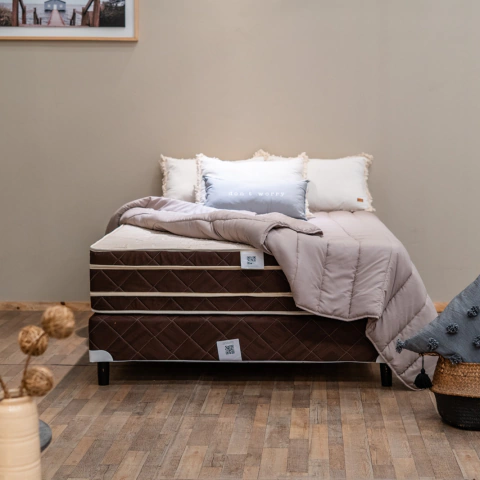 Conjunto Sommier Espuma Maxiking Zafiro - Medidas 140x190x30cm - comprar online