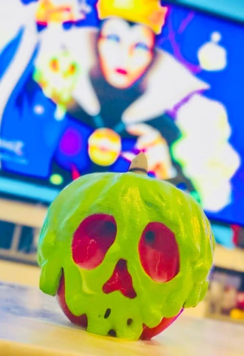 Porta sahumerio cascada - Manzana envenenada