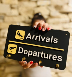 PORTALLAVES - ARRIVALS DEPARTURES - comprar online