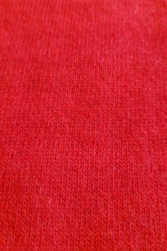 Sweater Picaflor de Vellón Negro — imagen 14