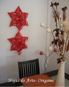 ORIGAMI NAVIDEÑO LOS JUEVES Y VIERNES de NOVIEMBRE 2024. PRESENCIAL. Contacto (11) 5408-8336 Lucia en internet