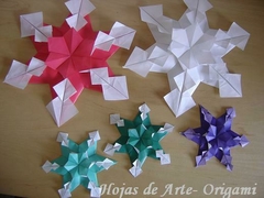 ORIGAMI NAVIDEÑO LOS JUEVES Y VIERNES de NOVIEMBRE 2024. PRESENCIAL. Contacto (11) 5408-8336 Lucia en internet