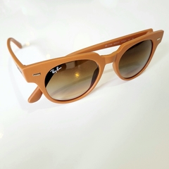 Imagem do Óculos de Sol Ray-Ban Meteor de Cristal