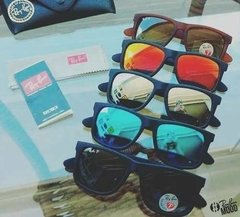 Oculos De Sol Ray-Ban Justin Polarizado Cores Variadas na internet