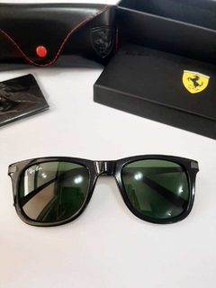 Imagem do Óculos de Sol Ray-Ban Wayfarer RB4287 edição especial Ferrari