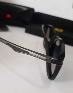 Óculos de Sol Ray-Ban Wayfarer RB4287 edição especial Ferrari - comprar online