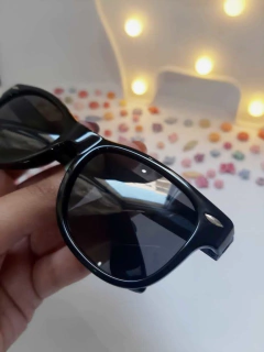 Oculos de Sol Wayfarer Infantil Polarizado na internet