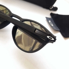 oculos de sol Oakley Latch Round Polarizado Cores variadas - loja online