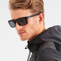 Óculos De Sol Oakley Holbrook Metal 100% Polarizado na internet