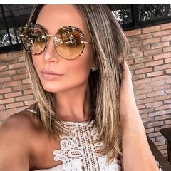 Oculos de sol Chloe Rosie Petite Flower - comprar online