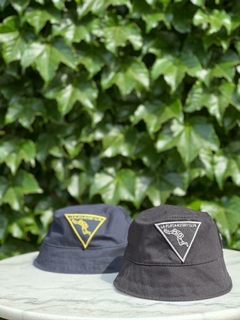 Piluso Negro con Logo Kids - comprar online