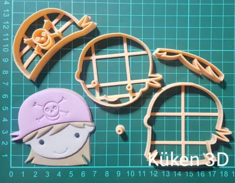 Cortante cara Nena Pirata mod2 7cm collage - comprar online