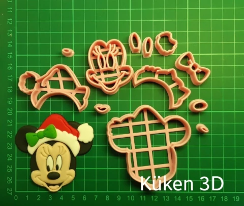 Cortante Minnie navideña Cara Collage 7cm navidad