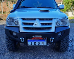 PARA-CHOQUE DIANTEIRO PAJERO SPORT 2007 A 2011 na internet