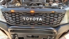 GRADE HILUX 2005 A 2011 ESCRITA "TOYOTA" - comprar online