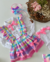 Conjunto de salopete candy colors com camisa branca Pietra (acompanha laço de cabelo) - Estilosa Kids / Loja Online Moda Infantil