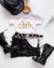 Conjunto de camiseta branca e saia franja preta courino