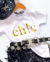 Camiseta CHIC (opção de cor)