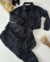 Conjunto de calça e jaquetinha preta Liz