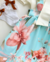 Conjunto de salopete floral azul e blusa off laço Aurora - Estilosa Kids / Loja Online Moda Infantil