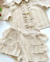 Conjunto de short e blusa laços Sophie na internet