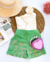 Conjunto de short linho verde e blusa flor um ombro