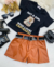 Conjunto de blusa capivara preta e short courino marrom (não acompanha cinto)