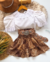 Conjunto de saia oncinha com babados e cós de lastex e blusa branca renda manga curta - Estilosa Kids / Loja Online Moda Infantil