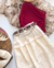 Conjunto de saia renda midi e blusa tule um ombro marsala na internet