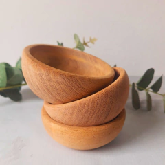 Cuencos de madera curvo en internet