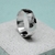 ANILLO FACETADO DE PLATA en internet