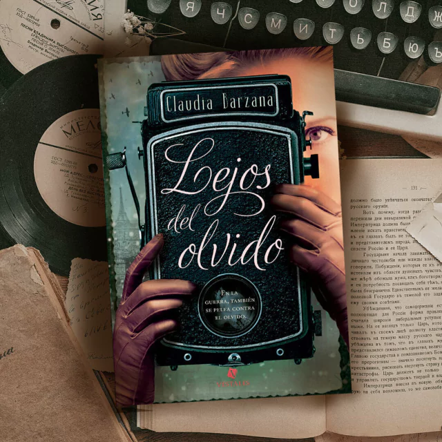 Lejos del olvido | Claudia Barzana