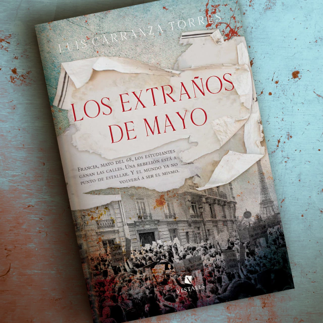 Los extraños de mayo | Luis Carranza Torres - comprar online