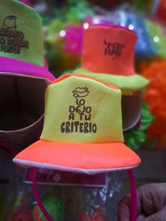 Vincha Galeríta Frase Multicolor