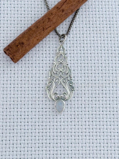 PINGENTE EM PRATA 925 COM PEDRA DA LUA (53/17P680149) - comprar online