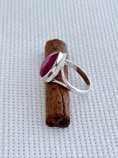 Anel Em Prata 925 Com Rubi (35/25A630139) - Padma Joias Em Prata 925